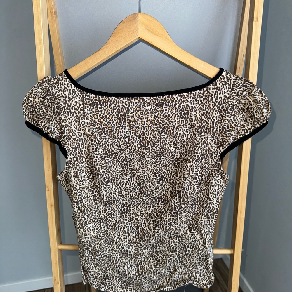 Wilfred Leopard Print Cap Sleeve Blouse in Brown and Black